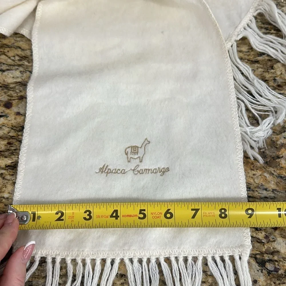 Alpaca Camargo Peru Ivory Soft Fuzzy Scarf With Fringe Trim